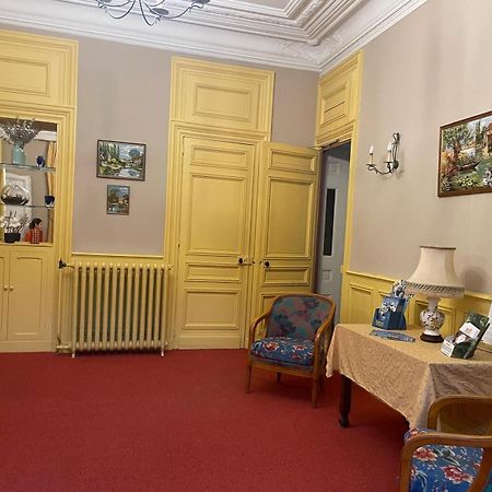 Hotel Le Beau Site Gien Exterior foto