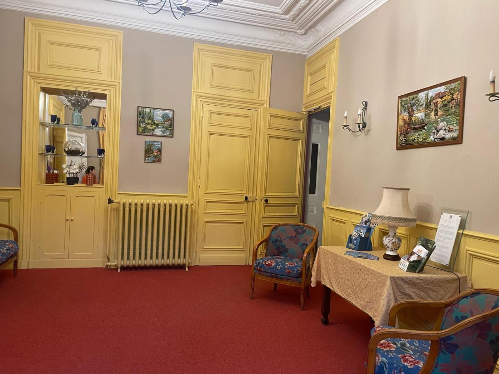 Hotel Le Beau Site Gien Exterior foto