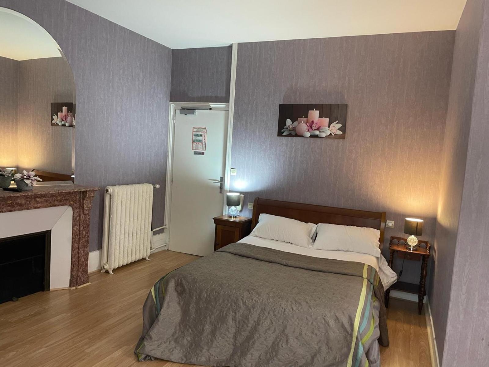 Hotel Le Beau Site Gien Exterior foto