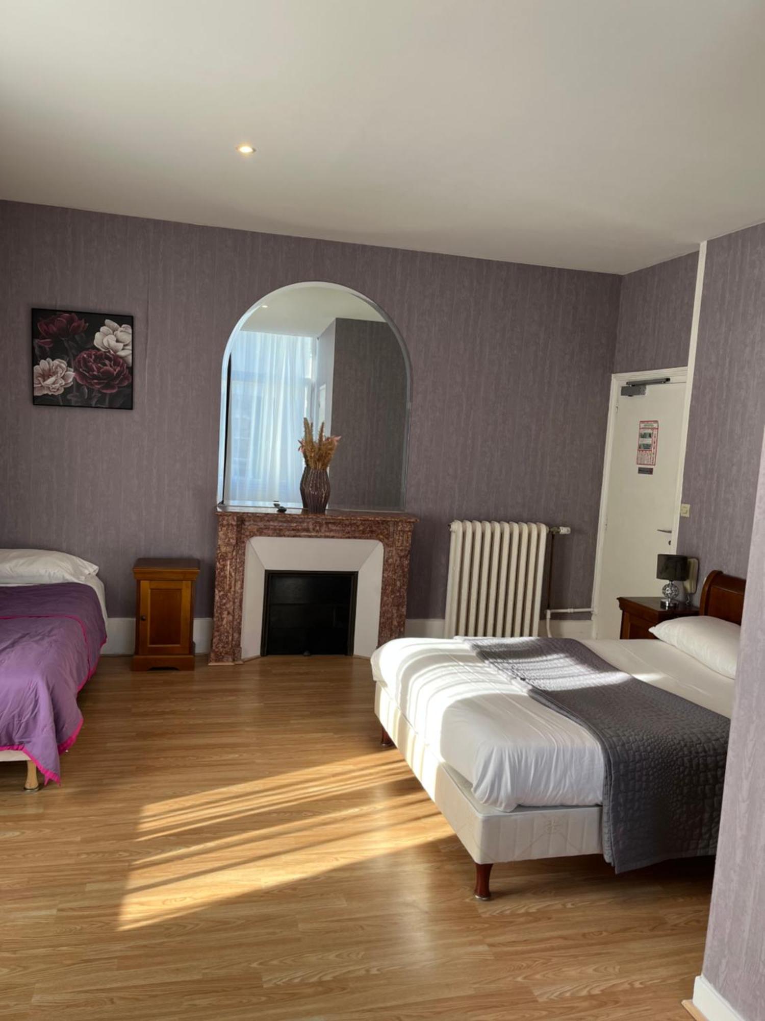 Hotel Le Beau Site Gien Exterior foto