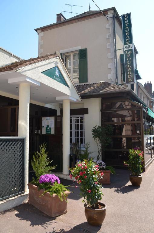 Hotel Le Beau Site Gien Exterior foto