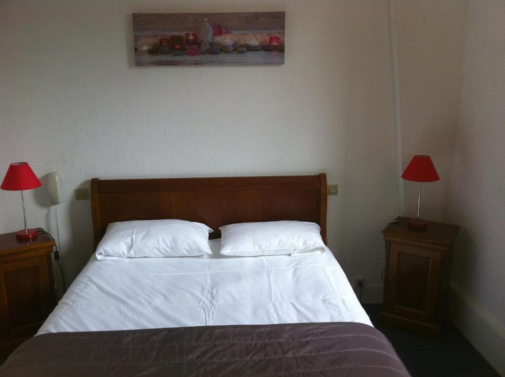 Hotel Le Beau Site Gien Zimmer foto